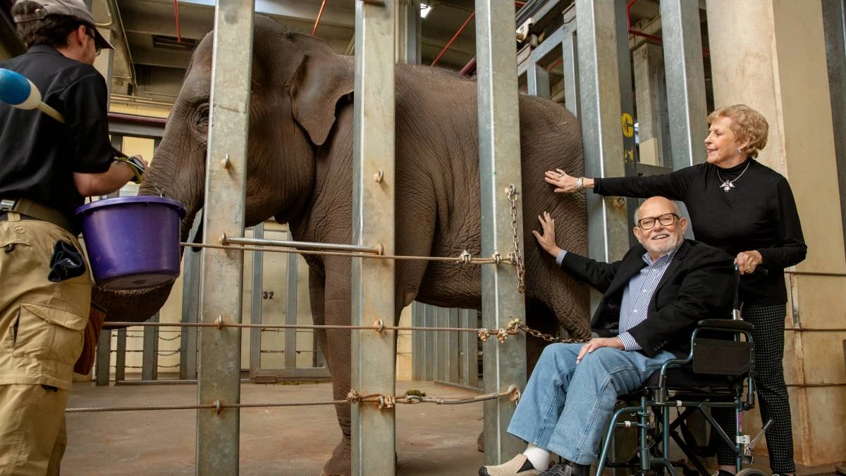 Don and Carolyn Zachritz at the OKC Zoo.